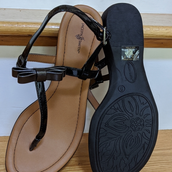 Jaclyn Smith Shoes - Jaclyn Smith Black Sandals